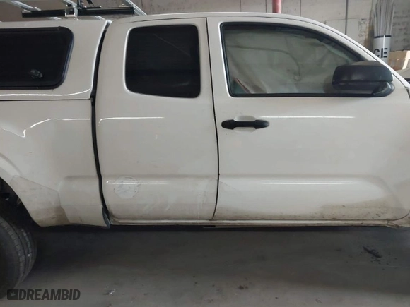 2022 Toyota Tacoma 2WD SR with VIN 3TYRX5GNXNT053606, listed as a IAAI auction lot 41483371 with 53,413 mi miles. Bid and sale history available at carsss.com. Image 12.