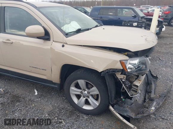2017 Jeep Compass High Altitude with VIN 1C4NJDEB9HD208970, listed as a IAAI auction lot 41877108 with 119,029 mi miles. Bid and sale history available at carsss.com. Image 6.