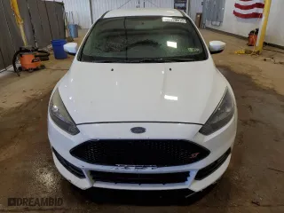 2017 Ford Focus ST with VIN 1FADP3L9XHL273004, listed as a Copart auction lot 46921955 with 103,619 mi miles and Clean Title. Bid and sale history available at carsss.com. Image 5.