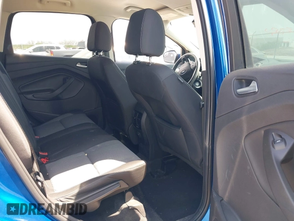 2017 Ford Escape SE with VIN 1FMCU0GD0HUE76422, listed as a IAAI auction lot 42023082 with 216,050 mi miles. Bid and sale history available at carsss.com. Image 8.