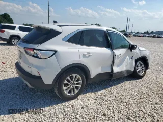 2020 Ford Escape SE with VIN 1FMCU0G64LUB03250, listed as a Copart auction lot 57816645 with 55,837 mi miles and Salvage title. Bid and sale history available at DreamBid. Image 3.
