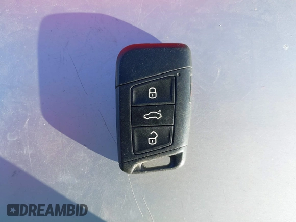 2019 Volkswagen Atlas SE with VIN 1V2LR2CAXKC566024, listed as a IAAI auction lot 41296531 with 106,175 mi miles and . Bid and sale history available at DreamBid. Image 11.