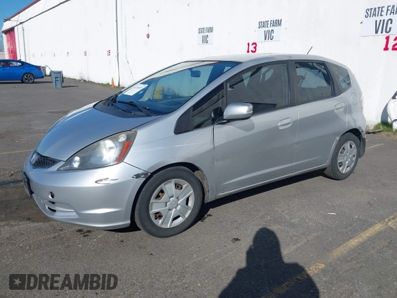 2012 Honda Fit с VIN JHMGE8H32CC030518, выставлен на аукционе IAAI как лот 41740707 с пробегом 132 665 миль миль и . История ставок и продаж доступна на DreamBid. Изображение 6.