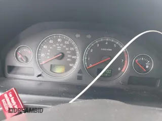 2004 Volvo S60 с VIN YV1RS61T842410353, выставлен на аукционе IAAI как лот 41880811 с пробегом 94 697 миль миль и . История ставок и продаж доступна на DreamBid. Изображение 7.