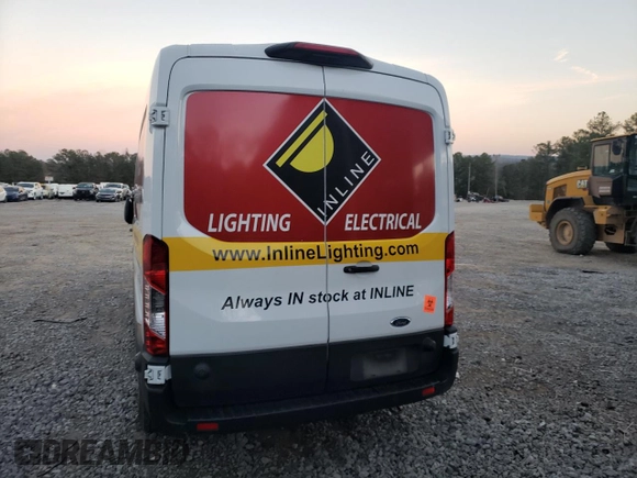 2022 Ford Transit Cargo with VIN 1FTBR1C81NKA73847, listed as a Copart auction lot 82311624 with 81,869 mi miles and Salvage title. Bid and sale history available at DreamBid. Image 6.