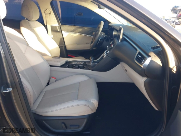 2020 Genesis G70 2.0T with VIN KMTG64LA6LU059951, listed as a IAAI auction lot 41683671 with 43,852 mi miles. Bid and sale history available at carsss.com. Image 5.