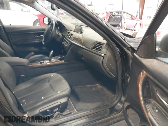 2013 BMW 3 Series 328i xDrive with VIN WBA3B3C53DF542421, listed as a IAAI auction lot 42228850 with 96,660 mi miles and . Bid and sale history available at DreamBid. Image 5.