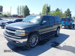 2005 Chevrolet Suburban Z71 with VIN 3GNFK16Z35G126718, listed as a IAAI auction lot 42084280 with 237,875 mi miles. Bid and sale history available at carsss.com. Image 6.