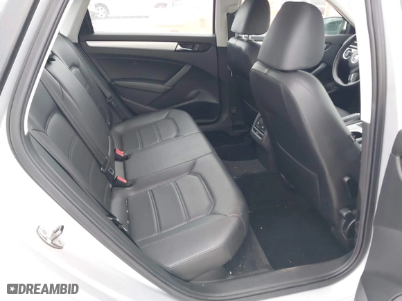 2013 Volkswagen Passat SE w/Sunroof with VIN 1VWBH7A35DC005005, listed as a IAAI auction lot 41150825 with 90,467 mi miles. Bid and sale history available at carsss.com. Image 8.