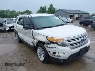 2012 Ford Explorer XLT with VIN 1FMHK8D88CGA92249, listed as a IAAI auction lot 42446955 with 273,191 mi miles and . Bid and sale history available at DreamBid. Image 1.