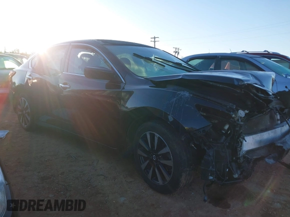 2018 Nissan Altima 2.5 S with VIN 1N4AL3AP7JC196940, listed as a IAAI auction lot 41767112 with 124,736 mi miles. Bid and sale history available at carsss.com. Image 1.