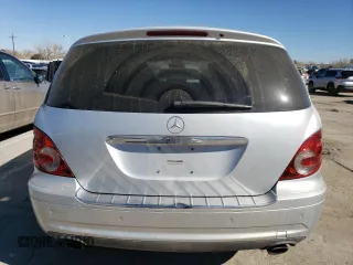 2008 Mercedes-Benz R-Class 3.0L with VIN 4JGCB22E28A075201, listed as a Copart auction lot 46490455 with 82,207 mi miles and Clean Title. Bid and sale history available at carsss.com. Image 6.