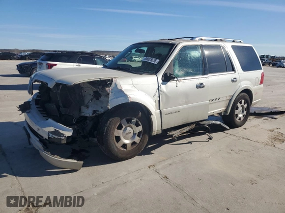 2006 Lincoln Navigator Luxury with VIN 5LMFU27506LJ16665, listed as a Copart auction lot 88025625 with 0 mi miles and Salvage Title. Bid and sale history available at carsss.com. Image 1.