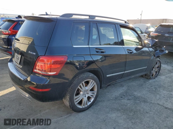 2014 Mercedes-Benz GLK 350 с VIN WDCGG8JB5EG183106, выставлен на аукционе Copart как лот 46173045 с пробегом 114 524 миль миль и Списание • Salvage title. История ставок и продаж доступна на DreamBid. Изображение 3.
