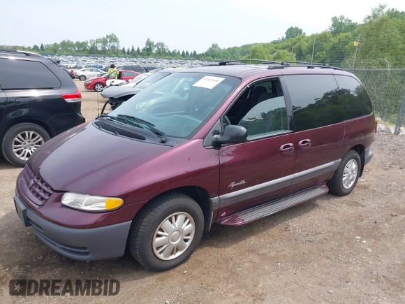 1999 Plymouth Voyager z VIN 2P4GP45G8XR219355, wystawiony jako IAAI lot #42482440 z przebiegiem 129 283 mil mil oraz . Historia ofert i sprzedaży dostępna na DreamBid. Obrazek 2.