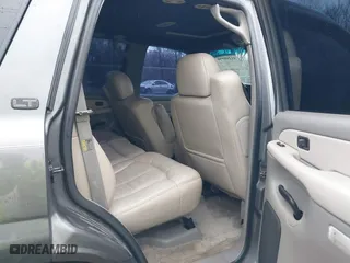 2001 Chevrolet Tahoe LT with VIN 1GNEK13T61J232455, listed as a IAAI auction lot 41208590 with 267,170 mi miles. Bid and sale history available at carsss.com. Image 8.