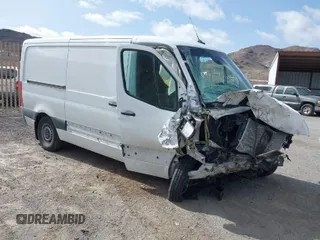 2022 Mercedes-Benz Sprinter Cargo with VIN W1Y70BGY5NT089779, listed as a IAAI auction lot 41871132 with 73,172 mi miles and . Bid and sale history available at DreamBid. Image 1.