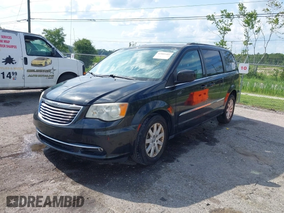 2013 Chrysler Town & Country Touring z VIN 2C4RC1BG5DR742792, wystawiony jako IAAI lot #42005481 z przebiegiem 204 002 mil mil oraz . Historia ofert i sprzedaży dostępna na DreamBid. Obrazek 2.