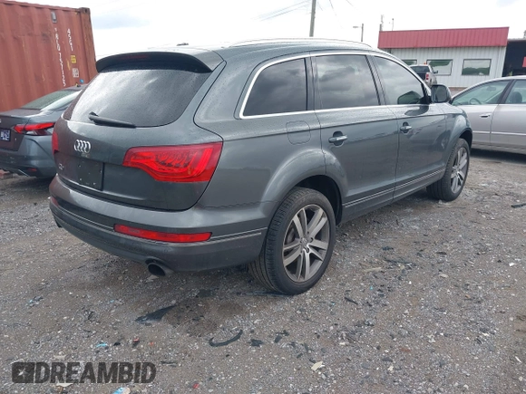 2013 Audi Q7 Premium Plus z VIN WA1LGAFE7DD015248, wystawiony jako IAAI lot #42486389 z przebiegiem 140 083 mil mil oraz . Historia ofert i sprzedaży dostępna na DreamBid. Obrazek 4.
