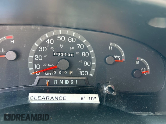 1998 Ford Econoline Passenger XL with VIN 1FMRE11L6WHB65841, listed as a IAAI auction lot 42123953 with 63,138 mi miles. Bid and sale history available at carsss.com. Image 7.