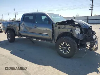 2023 Toyota Tacoma SR5 z VIN 3TMDZ5BN7PM140616, wystawiony jako Copart lot #51951945 z przebiegiem 30 274 mil mil oraz Szkoda całkowita • Salvage title. Historia ofert i sprzedaży dostępna na DreamBid. Obrazek 4.