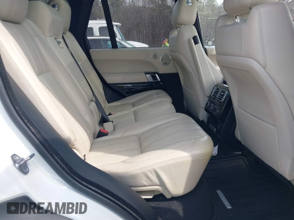 2016 Land Rover Range Rover HSE with VIN SALGS2KF2GA311125, listed as a IAAI auction lot 41800101 with 102,140 mi miles and . Bid and sale history available at DreamBid. Image 8.
