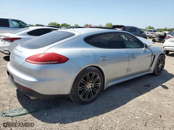 2015 Porsche Panamera 4 with VIN WP0AA2A76FL005767, listed as a Copart auction lot 52115695 with 0 mi miles and Clean Title. Bid and sale history available at carsss.com. Image 3.