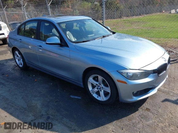 2013 BMW 3 Series 328i with VIN WBA3A5G5XDNP23336, listed as a IAAI auction lot 41895867 with 125,137 mi miles. Bid and sale history available at carsss.com. Image 1.
