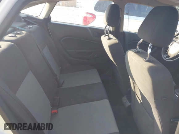2016 Ford Fiesta S z VIN 3FADP4AJ9GM179972, wystawiony jako IAAI lot #41785915 z przebiegiem 133 235 mil mil oraz . Historia ofert i sprzedaży dostępna na DreamBid. Obrazek 8.