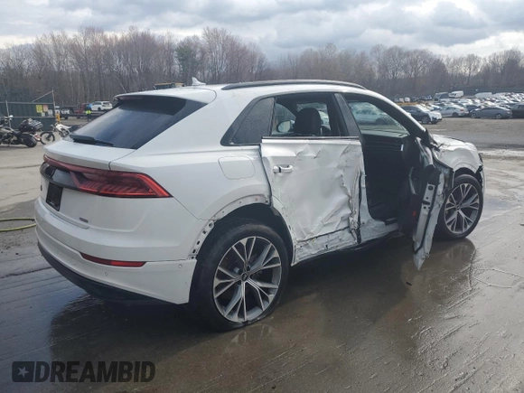 2021 Audi Q8 Premium with VIN WA1AVAF15MD014688, listed as a Copart auction lot 83991624 with 55,373 mi miles and Salvage Title. Bid and sale history available at carsss.com. Image 3.