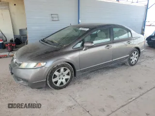 2009 Honda Civic LX z VIN 19XFA16599E050691, wystawiony jako Copart lot #58538835 z przebiegiem 162 377 mil mil oraz Czysty tytuł • Clean title. Historia ofert i sprzedaży dostępna na DreamBid. Obrazek 1.