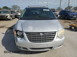 2006 Chrysler Town & Country LWB Touring with VIN 2A4GP54L36R647934, listed as a Copart auction lot 42518635 with 176,609 mi miles and Salvage Title. Bid and sale history available at carsss.com. Image 5.