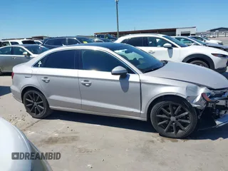 2015 Audi A3 Premium Plus z VIN WAUEFGFF3F1036709, wystawiony jako IAAI lot #42067857 z przebiegiem 109 667 mil mil oraz . Historia ofert i sprzedaży dostępna na DreamBid. Obrazek 13.
