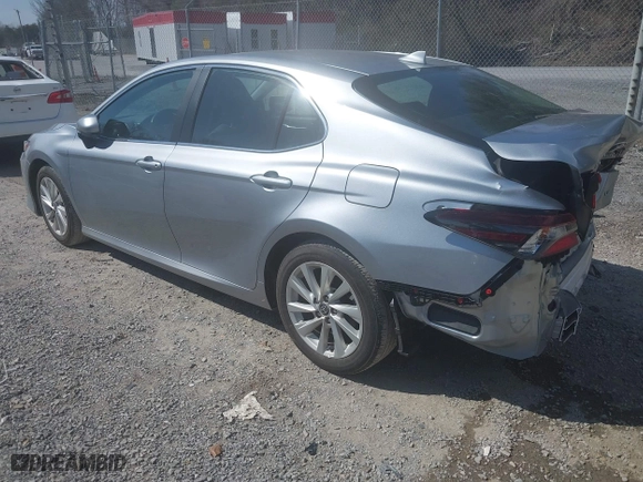 2024 Toyota Camry LE with VIN 4T1C11AKXRU899113, listed as a IAAI auction lot 41784817 with 15,785 mi miles. Bid and sale history available at carsss.com. Image 3.