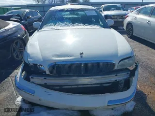 2001 Buick Park Avenue with VIN 1G4CW54K614177887, listed as a IAAI auction lot 41297718 with 1 mi miles. Bid and sale history available at carsss.com. Image 12.