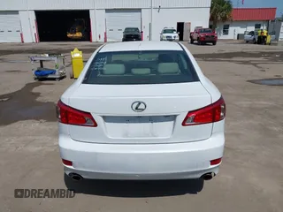 2011 Lexus IS 250 z VIN JTHCF5C24B5047820, wystawiony jako IAAI lot #42112789 z przebiegiem 109 254 mil mil oraz . Historia ofert i sprzedaży dostępna na DreamBid. Obrazek 17.