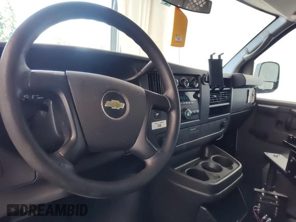 2012 Chevrolet Express Cargo with VIN 1GCSGAFX3C1188347, listed as a IAAI auction lot 42641433 with 186,234 mi miles and . Bid and sale history available at DreamBid. Image 28.
