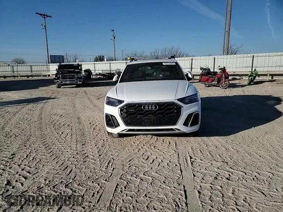 2022 Audi Q5 S line Premium z VIN WA1GAAFY6N2030009, wystawiony jako Copart lot #47274395 z przebiegiem 42 569 mil mil oraz Szkoda całkowita • Salvage title. Historia ofert i sprzedaży dostępna na DreamBid. Obrazek 12.