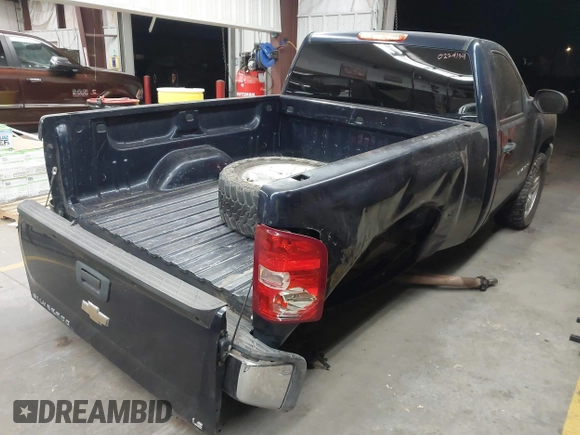 2008 Chevrolet Silverado 1500 Work Truck with VIN 1GCEC14C68Z210990, listed as a IAAI auction lot 41711630 with 185,409 mi miles. Bid and sale history available at carsss.com. Image 4.