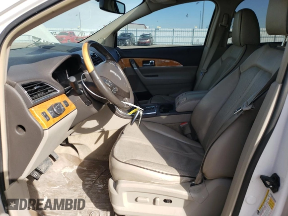 2011 Lincoln MKX with VIN 2LMDJ8JK1BBJ17763, listed as a Copart auction lot 48545565 with 131,032 mi miles and Salvage Title. Bid and sale history available at DreamBid. Image 7.