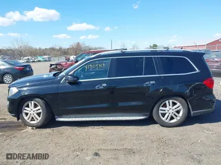 2014 Mercedes-Benz GL-Class GL 450 with VIN 4JGDF7CEXEA277610, listed as a IAAI auction lot 41909424 with 164,437 mi miles. Bid and sale history available at carsss.com. Image 14.