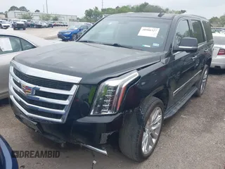 2017 Cadillac Escalade Luxury z VIN 1GYS3BKJ4HR348466, wystawiony jako IAAI lot #40900327 z przebiegiem 85 306 mil mil oraz . Historia ofert i sprzedaży dostępna na DreamBid. Obrazek 2.