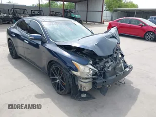 2013 Nissan Maxima SV z VIN 1N4AA5AP7DC800881, wystawiony jako IAAI lot #42281857 z przebiegiem 223 098 mil mil oraz . Historia ofert i sprzedaży dostępna na DreamBid. Obrazek 1.