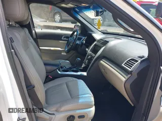 2011 Ford Explorer XLT с VIN 1FMHK8D84BGA87130, выставлен на аукционе IAAI как лот 42823296 с пробегом 228 505 миль миль и . История ставок и продаж доступна на DreamBid. Изображение 5.