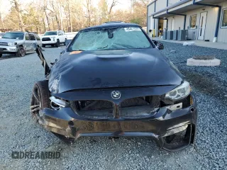 2015 BMW M4 z VIN WBS3U9C59FP967390, wystawiony jako Copart lot #49421935 z przebiegiem Nie podano mil oraz Szkoda całkowita • Salvage title. Historia ofert i sprzedaży dostępna na DreamBid. Obrazek 5.