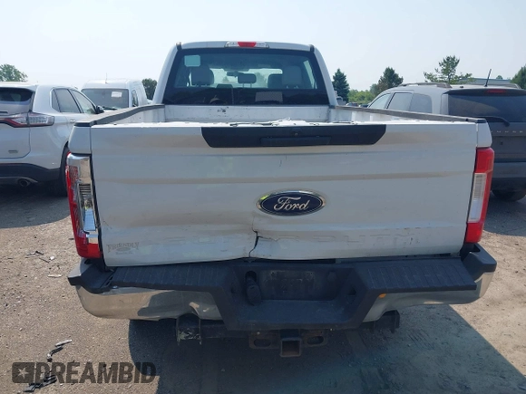2019 Ford F-350 Platinum with VIN 1FT7W3BT4KED68113, listed as a IAAI auction lot 42420899 with 240,939 mi miles and . Bid and sale history available at DreamBid. Image 16.