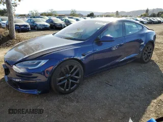 2021 Tesla Model S Long Range z VIN 5YJSA1E56MF428419, wystawiony jako Copart lot #80341534 z przebiegiem 22 488 mil mil oraz Szkoda całkowita • Salvage title. Historia ofert i sprzedaży dostępna na DreamBid. Obrazek 1.