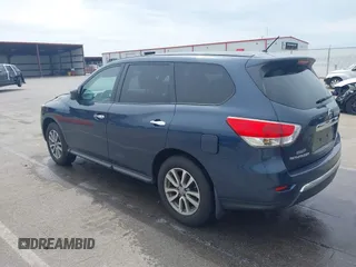 2015 Nissan Pathfinder SV z VIN 5N1AR2MM0FC621468, wystawiony jako IAAI lot #42204906 z przebiegiem 141 795 mil mil oraz . Historia ofert i sprzedaży dostępna na DreamBid. Obrazek 3.
