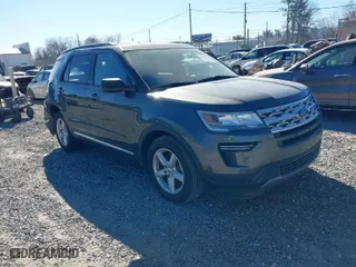 2019 Ford Explorer XLT with VIN 1FM5K7D89KGA32556, listed as a IAAI auction lot 41699226 with 69,938 mi miles. Bid and sale history available at carsss.com. Image 1.