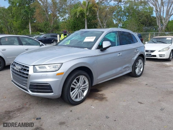 2019 Audi Q5 Premium Plus with VIN WA1BNAFY1K2088121, listed as a IAAI auction lot 41603102 with 42,689 mi miles. Bid and sale history available at carsss.com. Image 2.